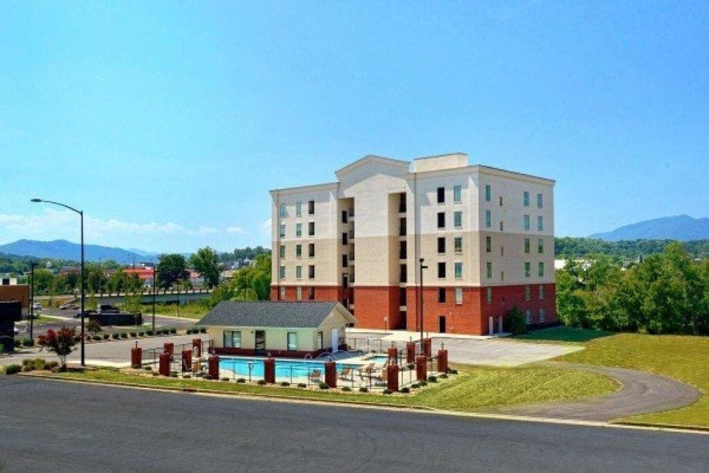 Fantastic Location! River And Mountain Views 2Br/2Ba Sleeps 6 Pigeon Forge Exterior foto